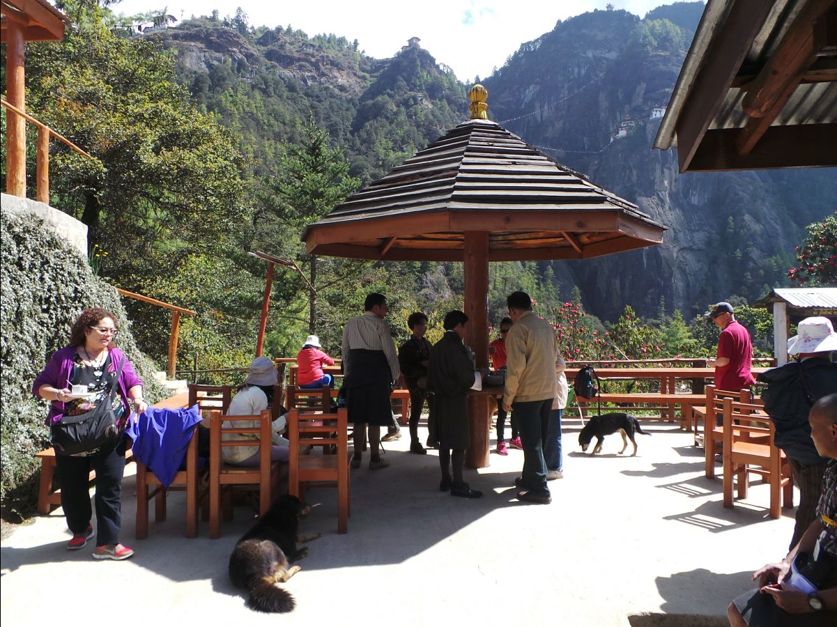 Tiger's Nest Monestary Hike041